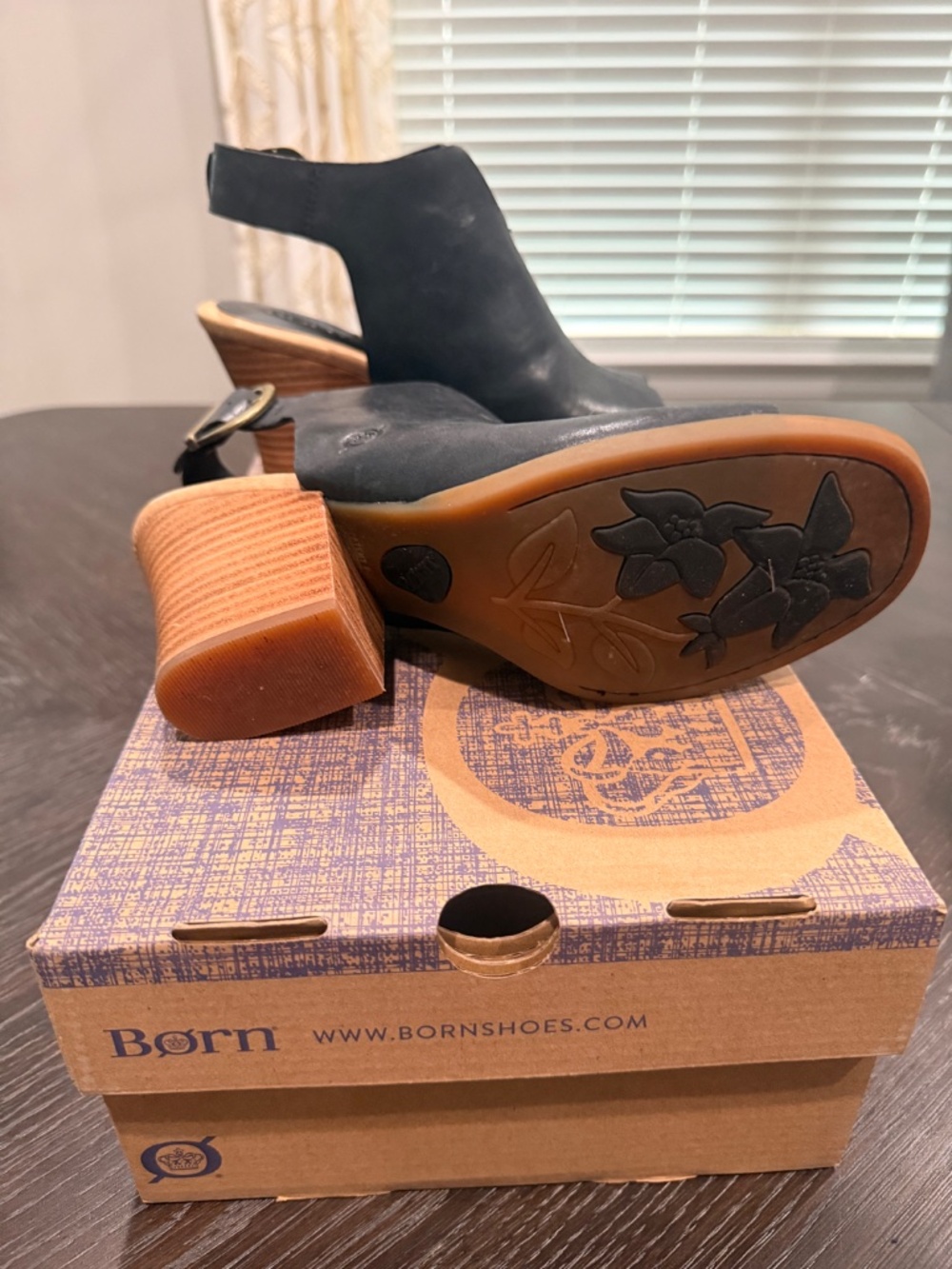 Born Morian Sandal - Picture 2 of 3